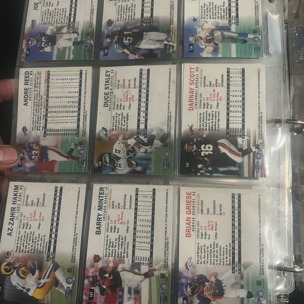 Old Baseball Cards - Picture 6 of 10